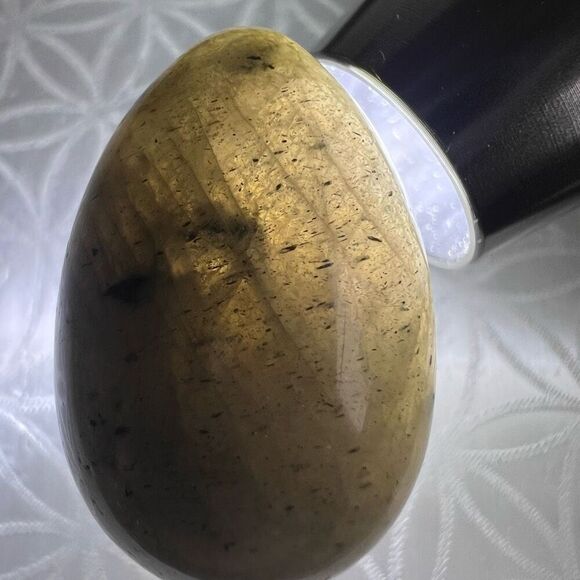 Labradorite‎ Crystal Egg Meditation Stone - Picture 7 of 8